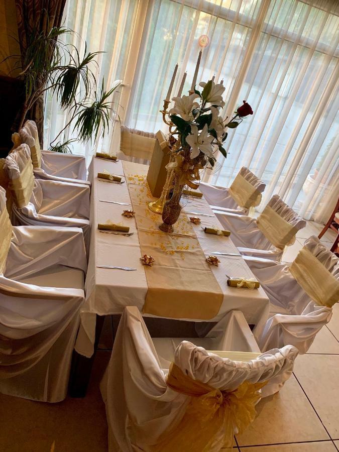 Hotel Elena Veliko Tarnovo Eksteriør billede