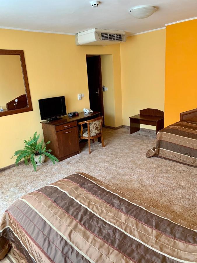 Hotel Elena Veliko Tarnovo Eksteriør billede