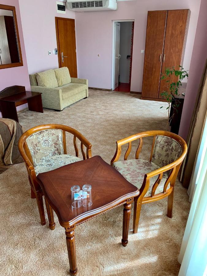 Hotel Elena Veliko Tarnovo Eksteriør billede